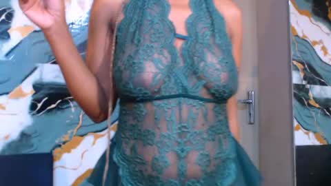 Snapshot of caramelchoco69 chatting on July 14, 2026, 12:33 pm caramelchoco69 online show from July 14, 2026, 12:33 pm