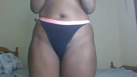 caramelebony_ online show from March 2, 2025, 1:38 pm