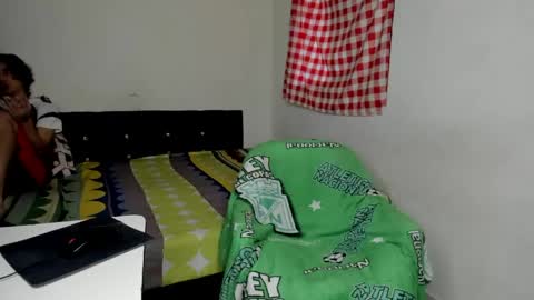 Snapshot of cardrey05 chatting on May 23, 2026, 8:46 pm Carlos and Cristian online show from May 23, 2026, 8:46 pm