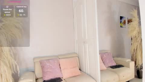 cardykambell online show from March 28, 2026, 4:34 am