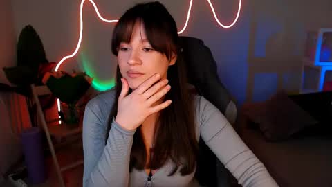 Snapshot of care_sensual chatting on May 8, 2026, 7:36 am Mary online show from May 8, 2026, 7:36 am