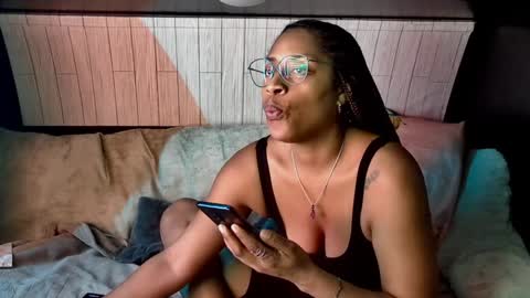 Cari Bean online show from January 14, 2025, 9:02 am