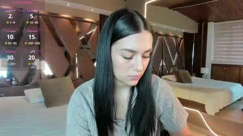 Carina online show from September 20, 2025, 12:39 pm