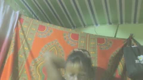 carinesexy69 online show from December 13, 2024, 6:05 pm