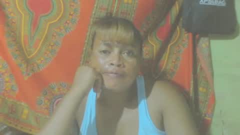 carinesexy69 online show from December 19, 2024, 1:39 am