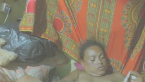 carinesexy69 online show from February 4, 2025, 11:49 pm