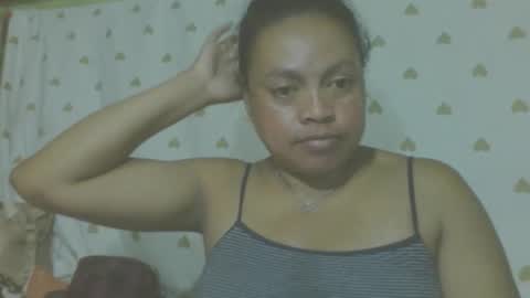 Snapshot of carinesexy69 chatting on May 11, 2026, 12:11 pm carinesexy69 online show from May 11, 2026, 12:11 pm