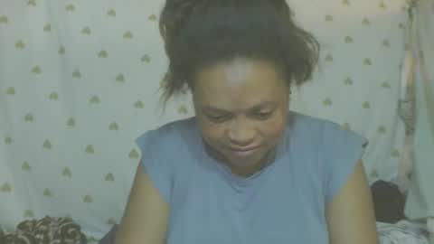 Snapshot of carinesexy69 chatting on May 14, 2026, 5:36 am carinesexy69 online show from May 14, 2026, 5:36 am