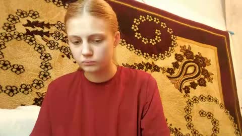 Snapshot of carissaalderson chatting on June 8, 2026, 3:51 am Kira online show from June 8, 2026, 3:51 am