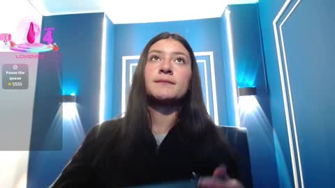 Carito online show from November 19, 2025, 4:01 am