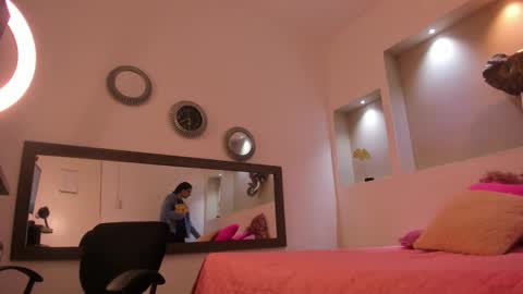 carla and robert online show from February 23, 2025, 12:30 am