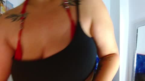 Carla online show from December 29, 2024, 9:09 pm