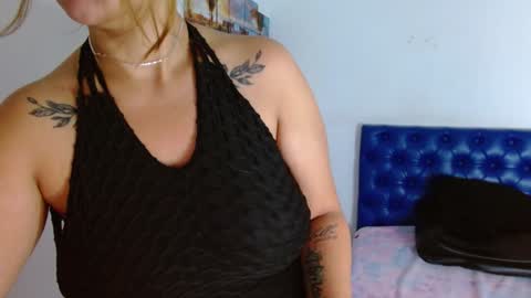 Carla online show from January 5, 2025, 11:48 am