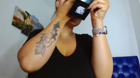 Carla online show from January 10, 2025, 11:54 am