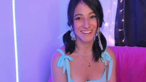 Carla online show from December 4, 2024, 6:44 am