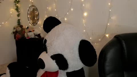 Snapshot of carla_smith__ chatting on December 15, 2025, 3:55 am Carla online show from December 15, 2025, 3:55 am