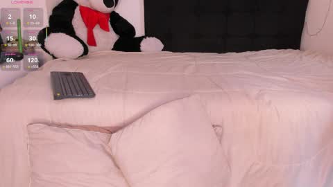 Carla online show from March 26, 2026, 9:31 pm