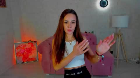 Snapshot of carlaposh chatting on March 1, 2026, 8:33 pm Julia online show from March 1, 2026, 8:33 pm