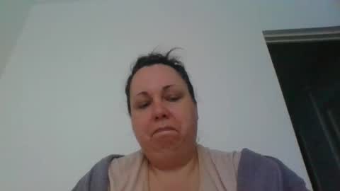 Carlaruth online show from November 9, 2025, 5:50 am