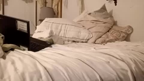 carldhammers online show from November 9, 2025, 11:47 pm