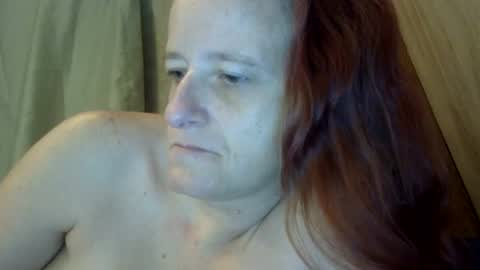 carleeswoman08 online show from February 7, 2025, 1:43 pm