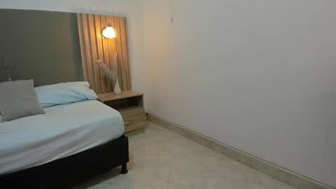 C A R L I N A online show from November 22, 2025, 12:15 pm