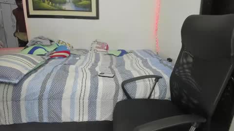 Snapshot of carlitosex09 chatting on January 11, 2025, 5:10 am master online show from January 11, 2025, 5:10 am