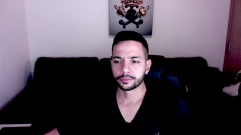 Snapshot of carlitoslds11 chatting on January 15, 2025, 3:00 am carlitoslds11 online show from January 15, 2025, 3:00 am