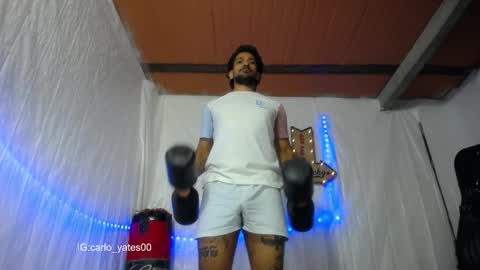 carlo yates  thx for help me to reach 100 thumps up online show from December 4, 2025, 12:20 am