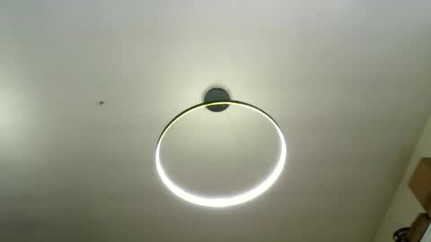 Carlos online show from April 17, 2026, 8:28 am