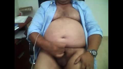 Snapshot of carlos8711 chatting on October 20, 2025, 3:56 pm carlos8711 online show from October 20, 2025, 3:56 pm