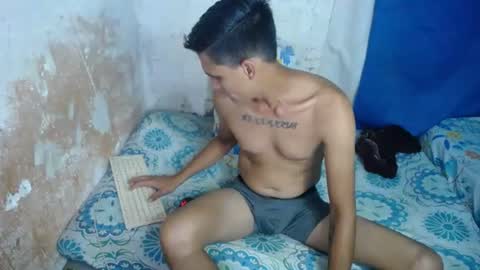 Snapshot of carlos_steven chatting on June 29, 2026, 11:05 pm carlos_steven online show from June 29, 2026, 11:05 pm