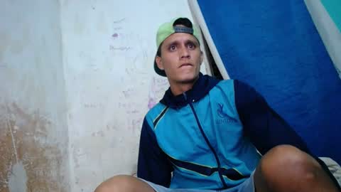 Snapshot of carlos_steven chatting on July 16, 2026, 2:17 am carlos_steven online show from July 16, 2026, 2:17 am