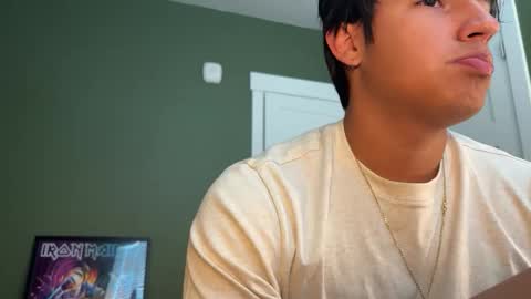 carlos online show from September 11, 2025, 5:02 pm