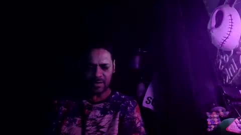 carloslove1972 online show from March 24, 2026, 3:33 am