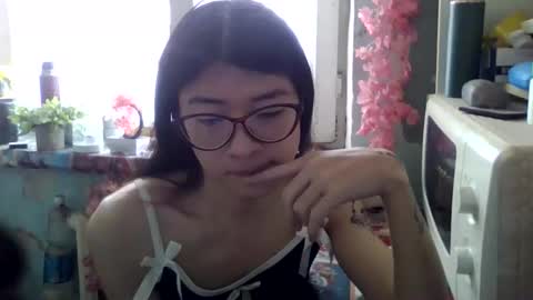 CarlyJoy online show from April 3, 2026, 8:23 am