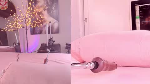 Snapshot of carmela__cute chatting on November 7, 2025, 8:20 pm CARMELA online show from November 7, 2025, 8:20 pm