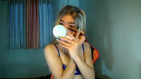 Snapshot of carmelasexmachinex chatting on February 2, 2025, 4:37 am carmela online show from February 2, 2025, 4:37 am