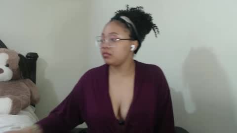Snapshot of carmellovekisses chatting on March 29, 2026, 6:46 am CARAMEL xoxo online show from March 29, 2026, 6:46 am