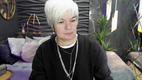 Carmen online show from September 24, 2025, 9:07 pm