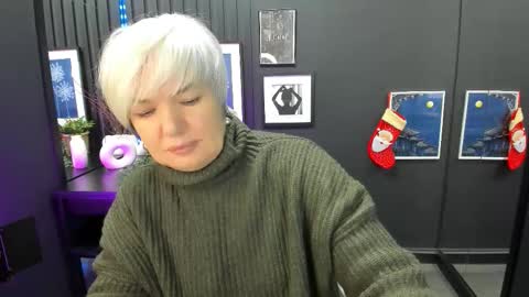 Carmen online show from January 17, 2026, 8:34 pm