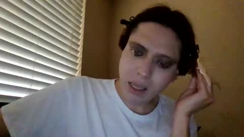 Brooke online show from April 18, 2026, 10:10 pm