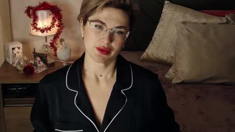 CaroJhones online show from January 16, 2025, 5:32 am
