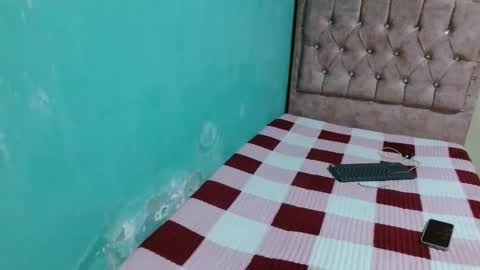carol_lil1 online show from April 29, 2026, 5:55 am