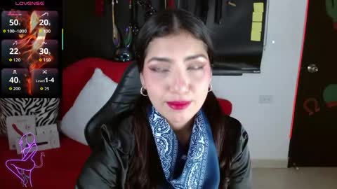 Snapshot of carolaine69_ chatting on May 30, 2026, 2:25 pm Caroline online show from May 30, 2026, 2:25 pm