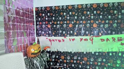 Char online show from November 2, 2025, 10:12 pm