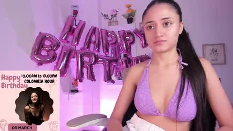 Snapshot of caroliine__ chatting on March 8, 2025, 3:13 pm Caroline online show from March 8, 2025, 3:13 pm