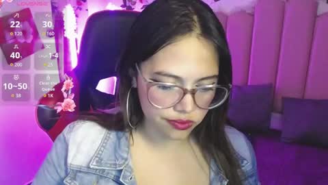 Snapshot of carolina_bj chatting on May 1, 2026, 4:17 am carolina_bj online show from May 1, 2026, 4:17 am