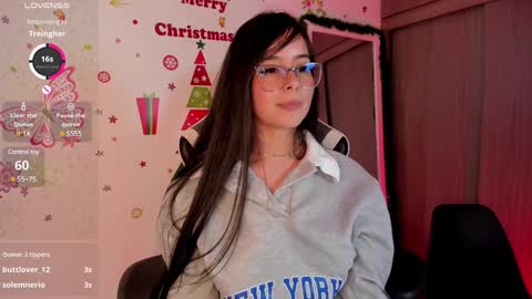 Snapshot of carolina_castro1 chatting on January 1, 2025, 9:39 am Carolina3 online show from January 1, 2025, 9:39 am