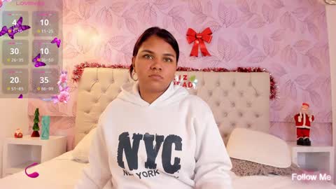 carolina evanss online show from December 25, 2024, 3:49 pm